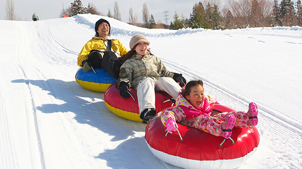snow_tubing