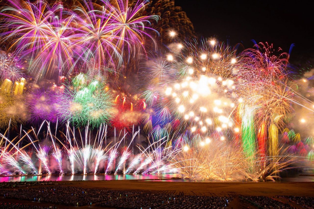 【半日ツアー/夕方出発】<br>ぎおん柏崎 海の大花火大会